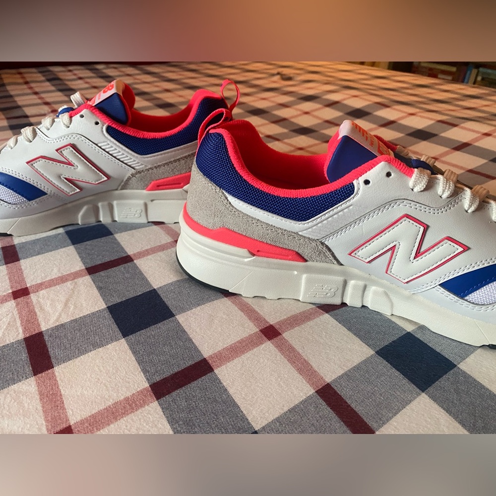 New Balance 997H - NWOB - Men’s size 10 - Picture 10 of 13